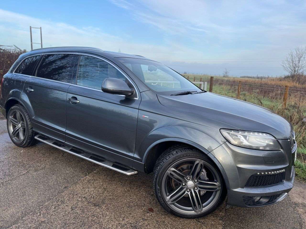 A 2014 AUDI Q7 3.0 TDI V6 S line Plus SUV 5dr Diesel Tiptronic quattro Euro 5 (s/s) (245 p A 2014 AUDI Q7 3.0 TDI V6 S line Plus SUV 5dr Diesel Tiptronic quattro Euro 5 (s/s) (245 p