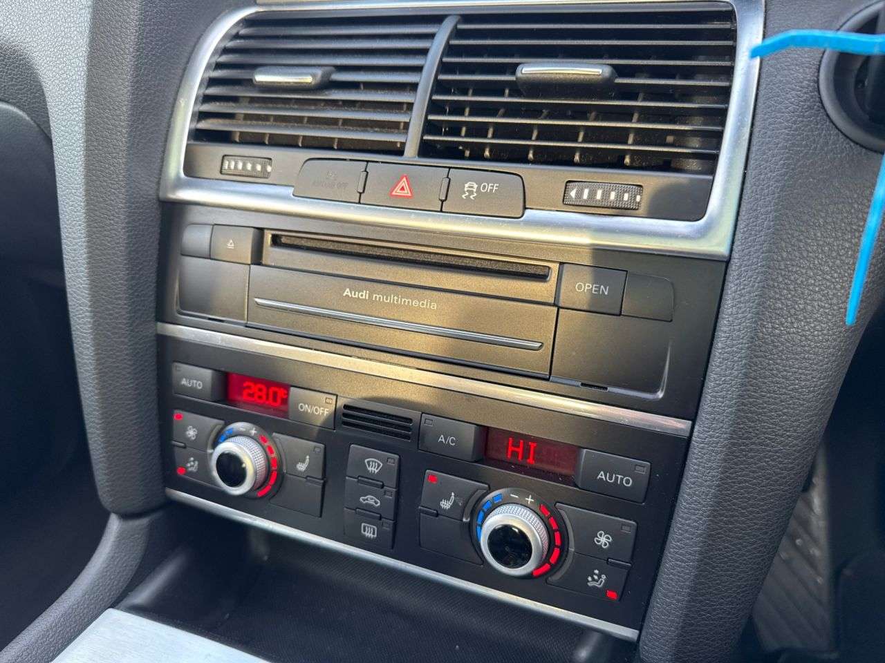 2014 AUDI Q7 2014 AUDI Q7