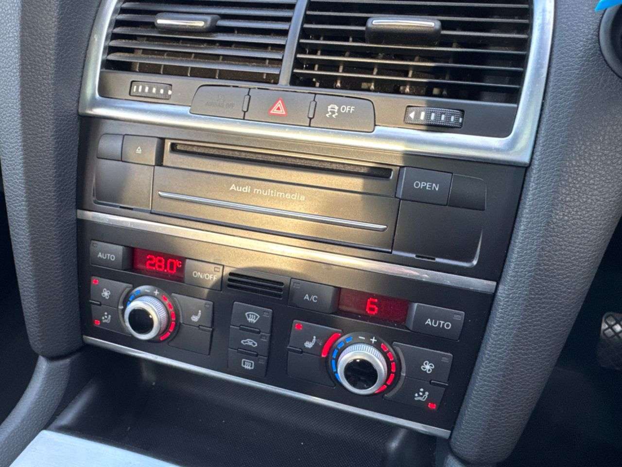 2014 AUDI Q7 2014 AUDI Q7