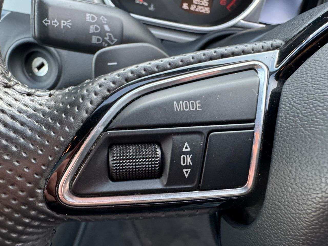 2014 AUDI Q7 2014 AUDI Q7