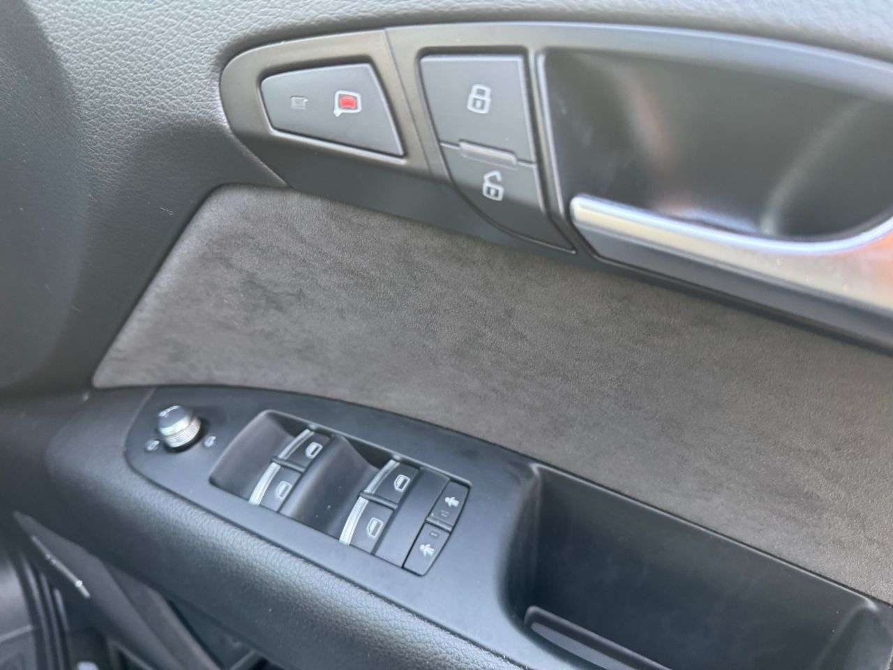 2014 AUDI Q7 2014 AUDI Q7