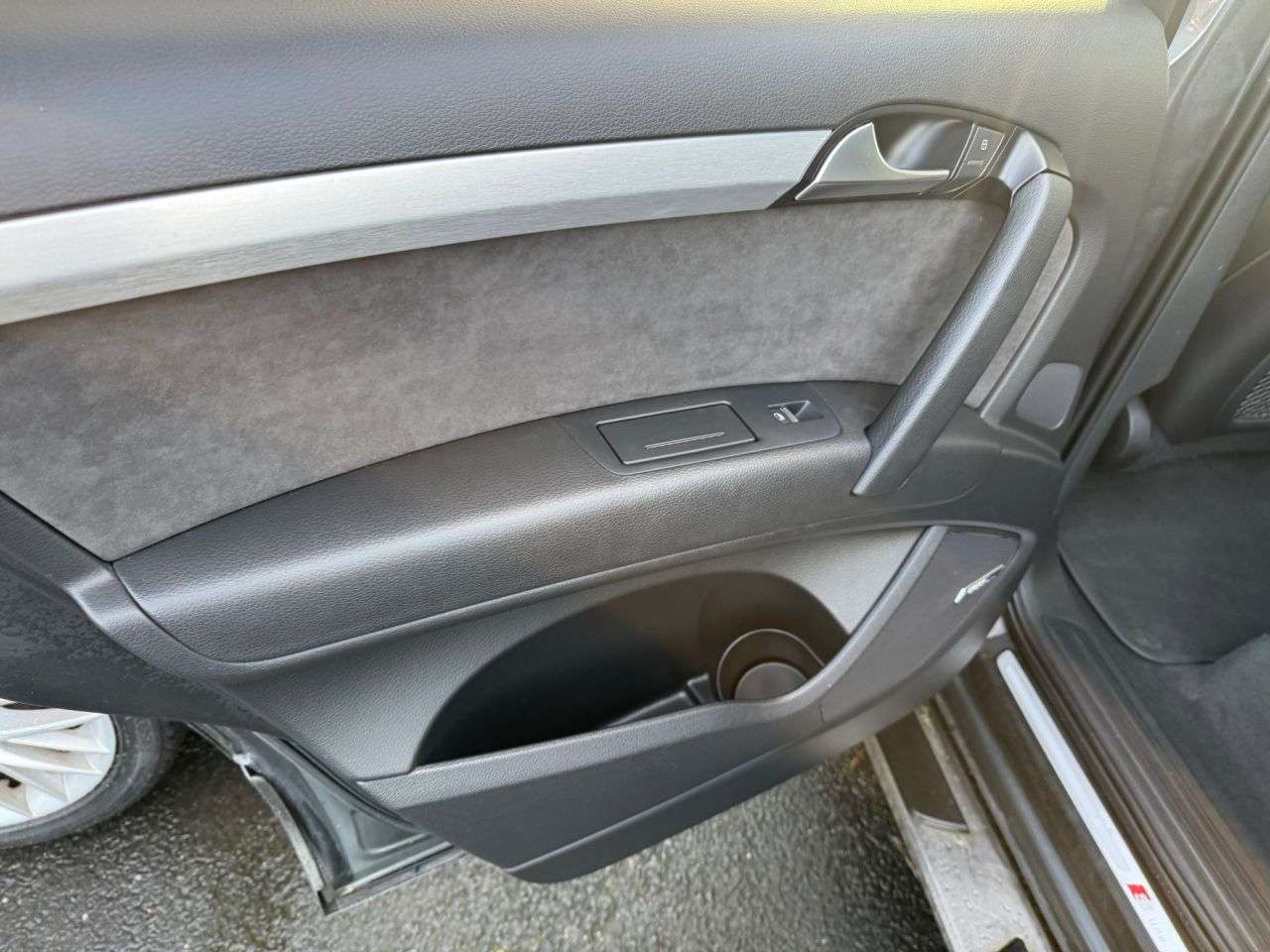 2014 AUDI Q7 2014 AUDI Q7