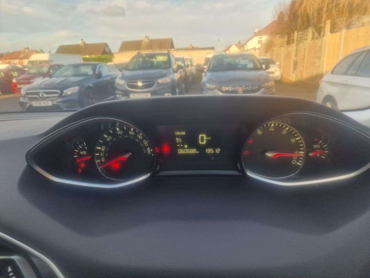 2018 PEUGEOT 308 SW 2018 PEUGEOT 308 SW