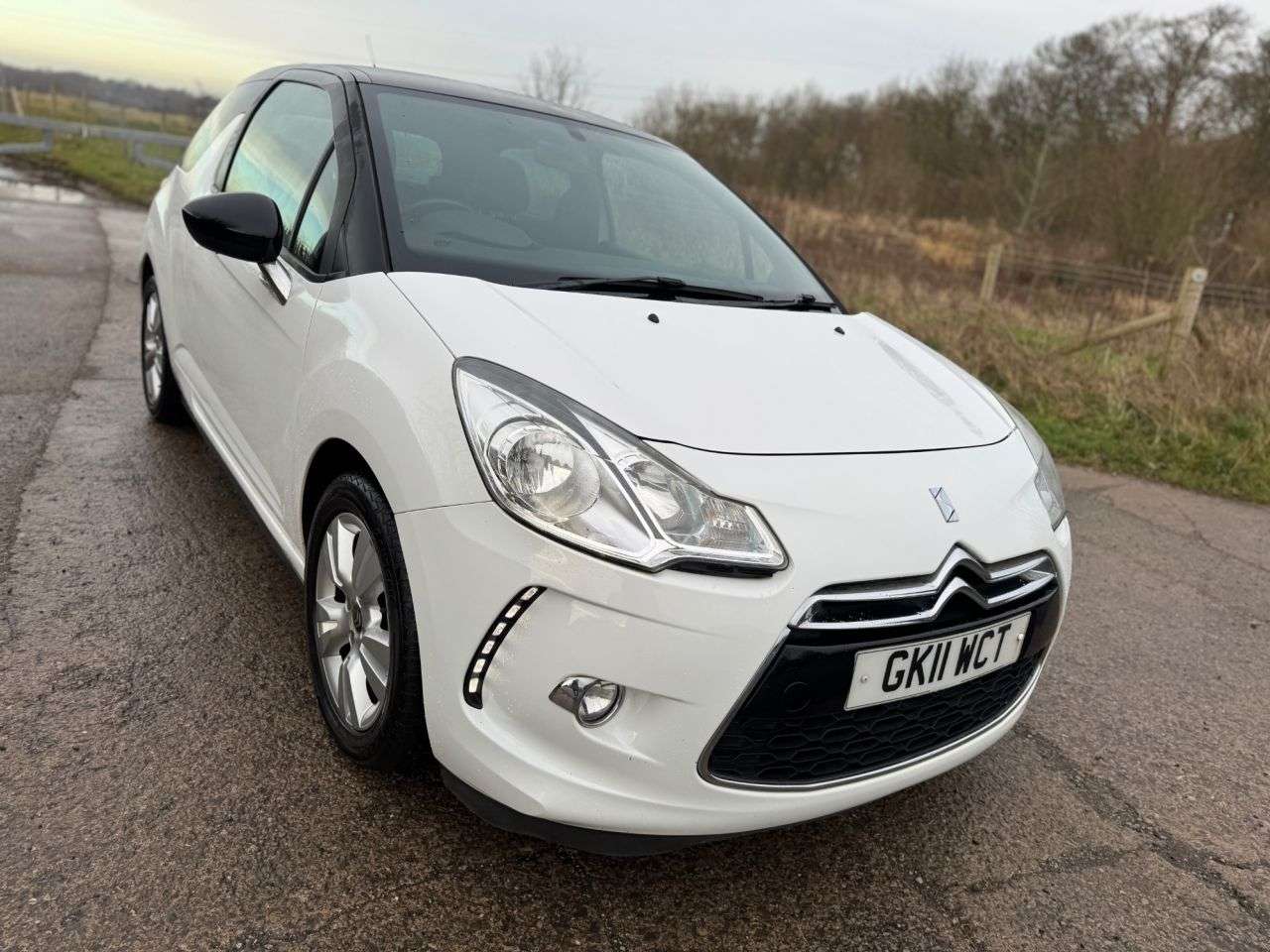 2011 CITROEN DS3 2011 CITROEN DS3