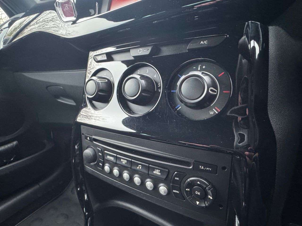 2011 CITROEN DS3 2011 CITROEN DS3