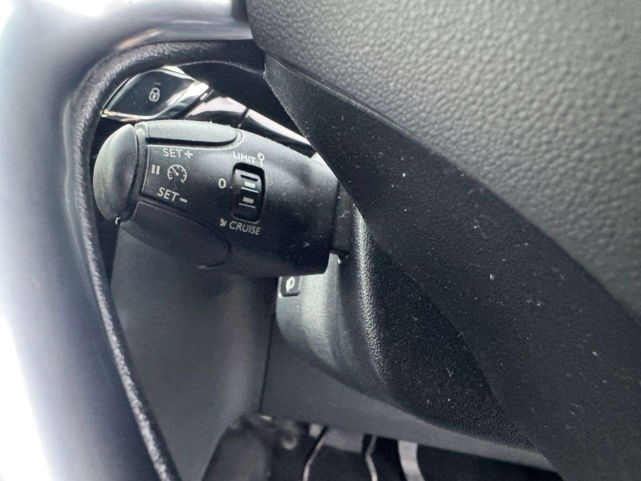 2011 CITROEN DS3 2011 CITROEN DS3