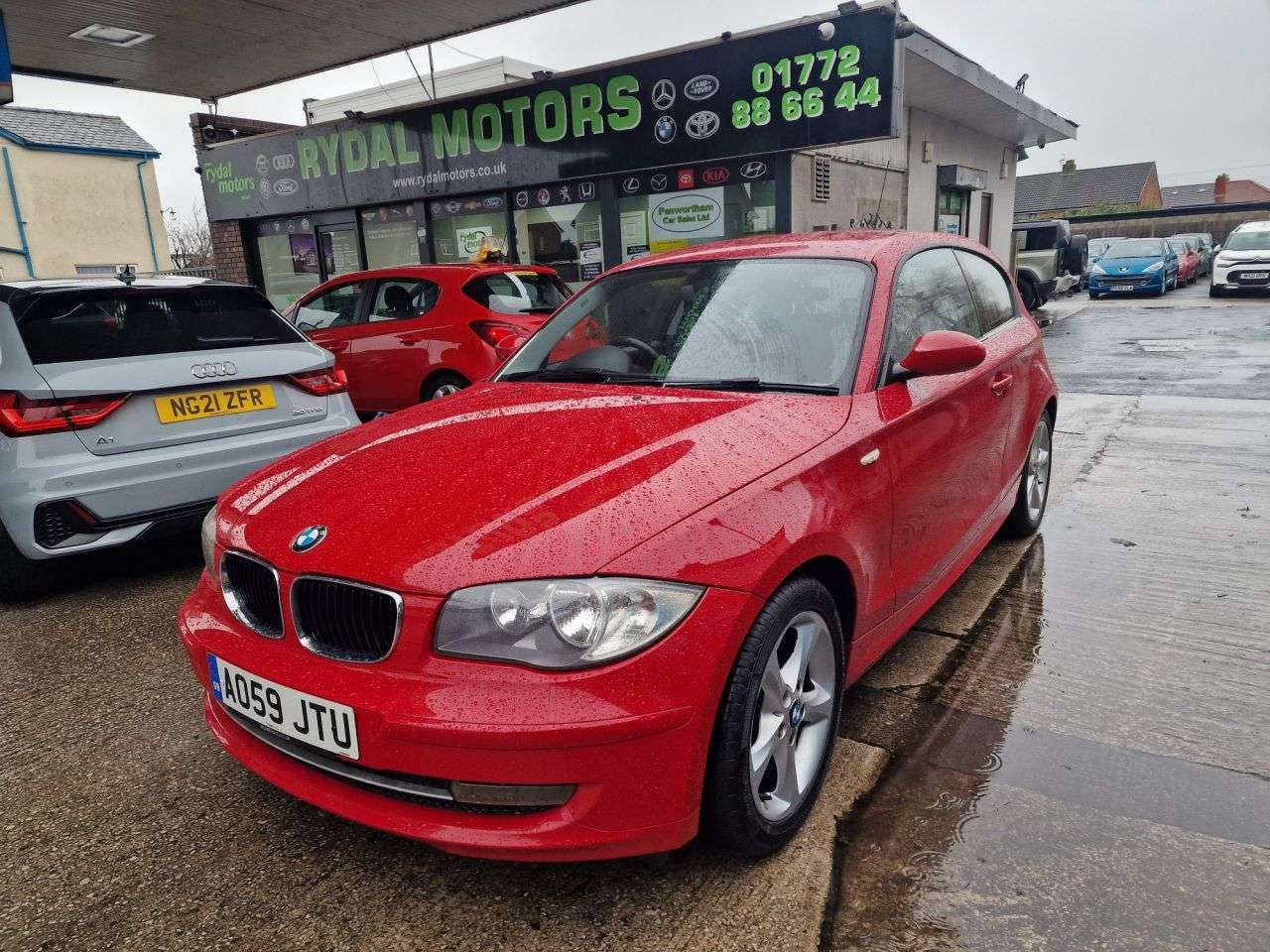A 2009 BMW 1 SERIES 2.0 116i Sport Hatchback 3dr Petrol Manual Euro 4 (122 ps) FULL MOT A 2009 BMW 1 SERIES 2.0 116i Sport Hatchback 3dr Petrol Manual Euro 4 (122 ps) FULL MOT