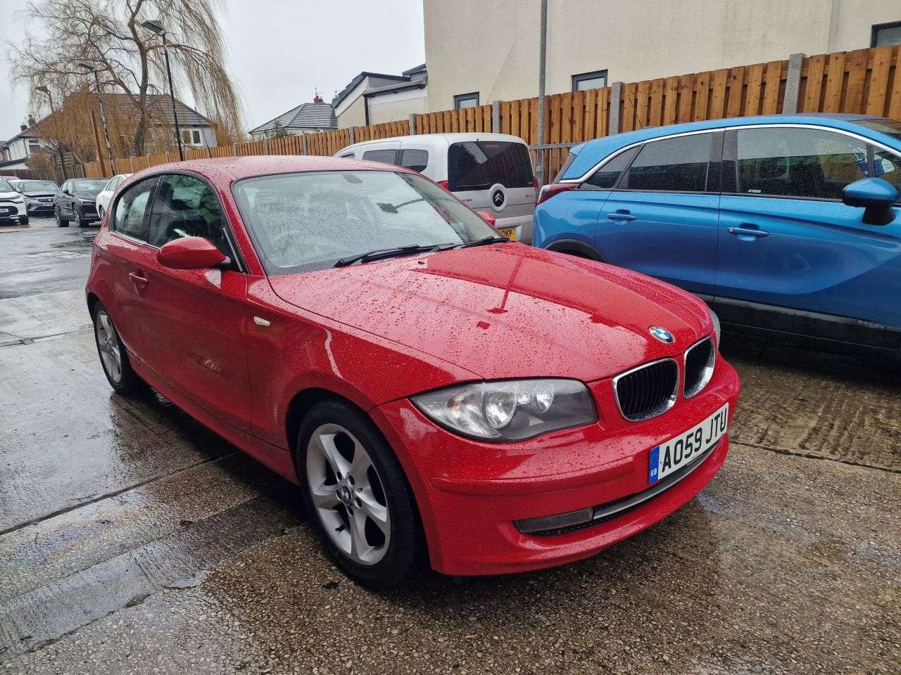 A 2009 BMW 1 SERIES 2.0 116i Sport Hatchback 3dr Petrol Manual Euro 4 (122 ps) FULL MOT A 2009 BMW 1 SERIES 2.0 116i Sport Hatchback 3dr Petrol Manual Euro 4 (122 ps) FULL MOT