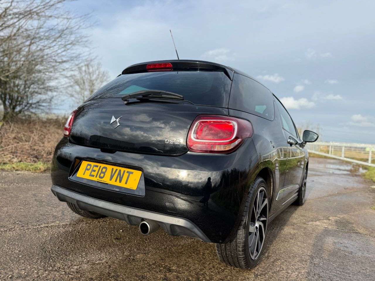 2018 DS AUTOMOBILES DS 3 2018 DS AUTOMOBILES DS 3