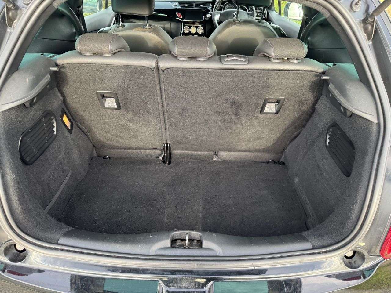 2018 DS AUTOMOBILES DS 3 2018 DS AUTOMOBILES DS 3