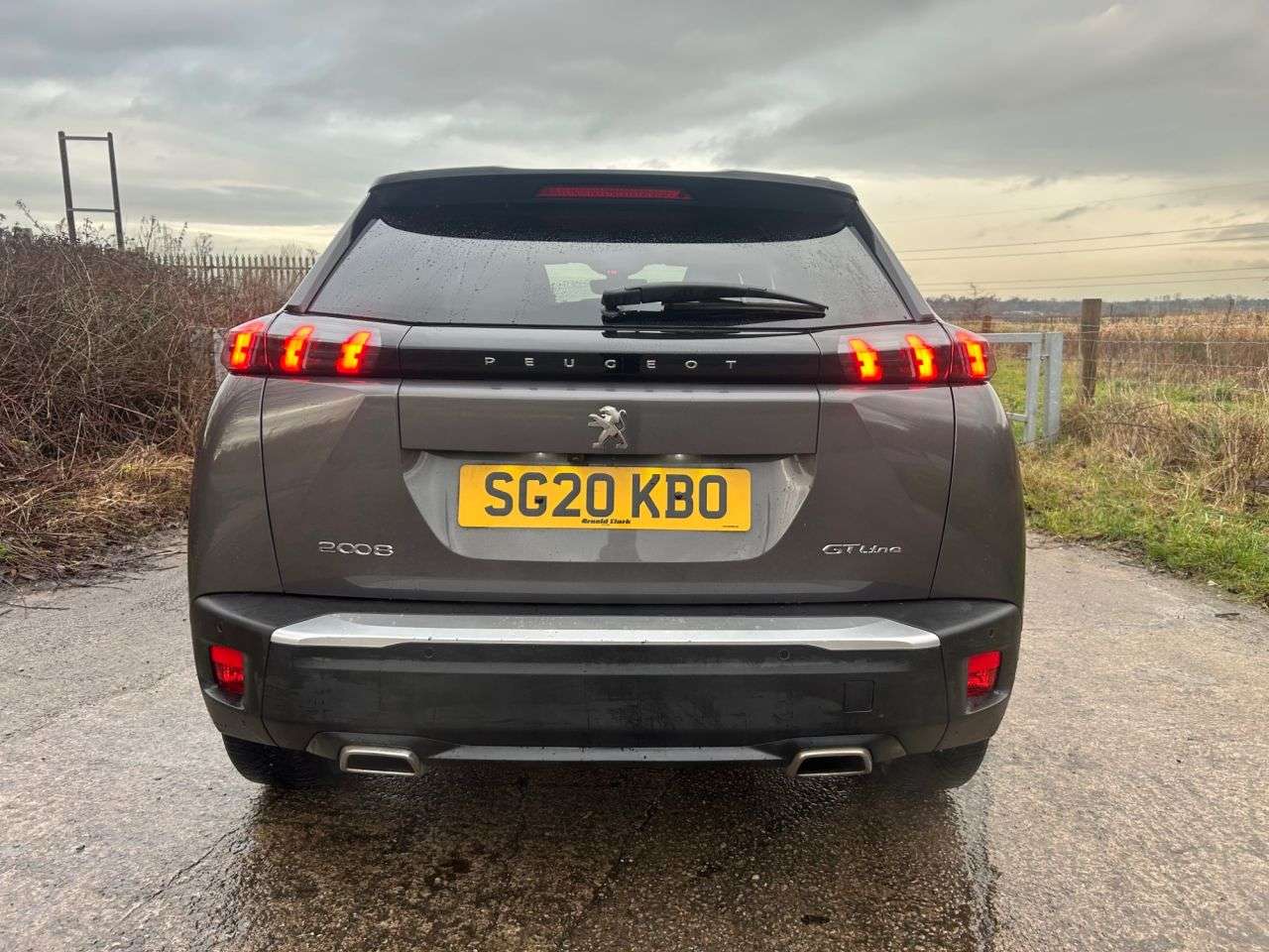 2020 PEUGEOT 2008 2020 PEUGEOT 2008