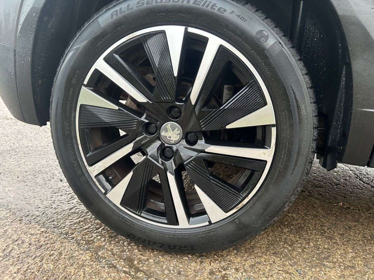 2020 PEUGEOT 2008 2020 PEUGEOT 2008