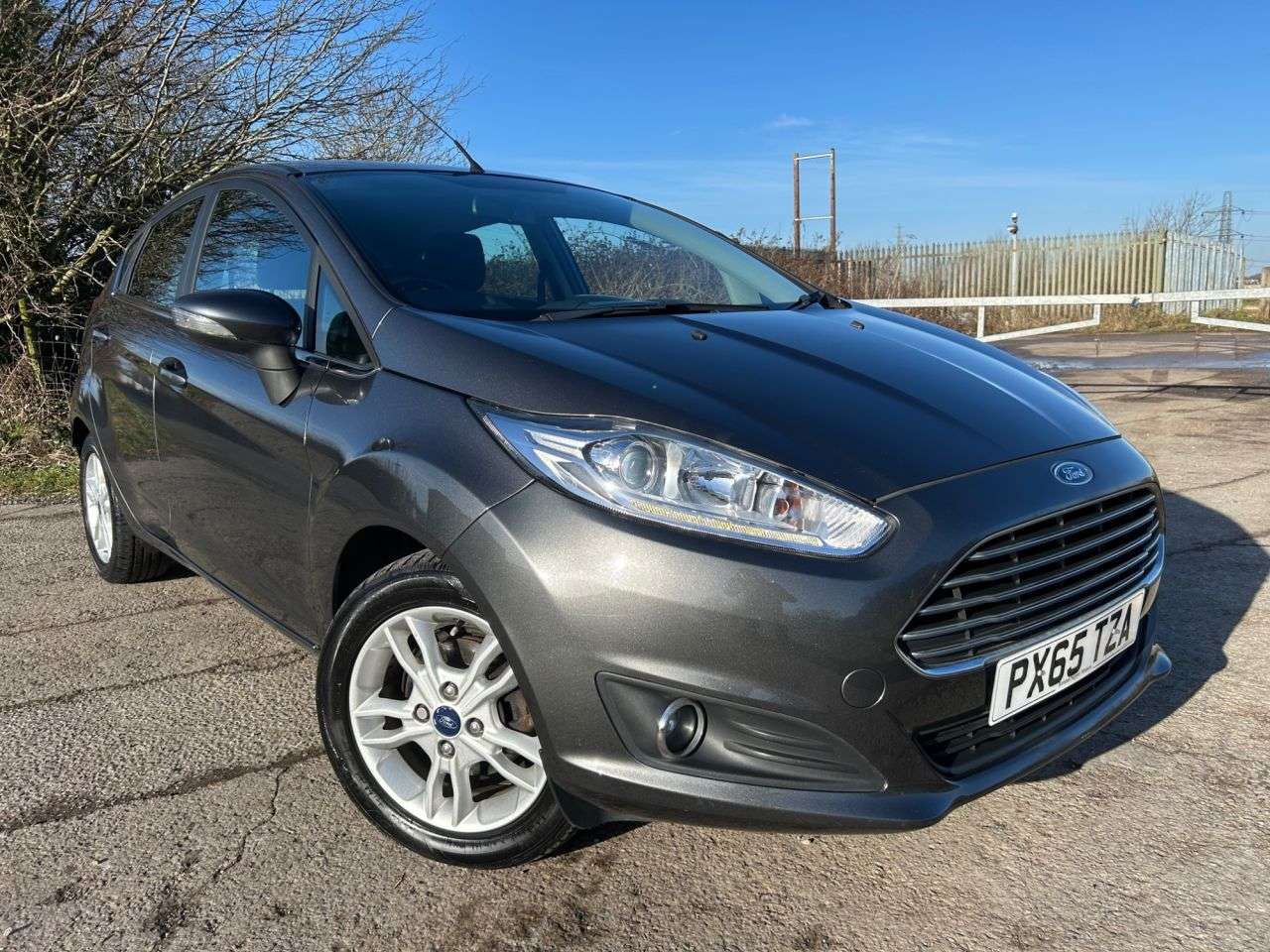 A 2015 FORD FIESTA 1.0T EcoBoost Zetec Hatchback 5dr Petrol Manual Euro 6 (s/s) (100 ps) A 2015 FORD FIESTA 1.0T EcoBoost Zetec Hatchback 5dr Petrol Manual Euro 6 (s/s) (100 ps)