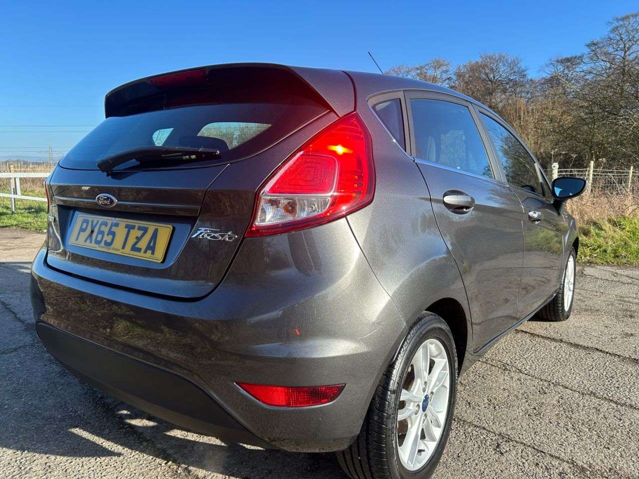 A 2015 FORD FIESTA 1.0T EcoBoost Zetec Hatchback 5dr Petrol Manual Euro 6 (s/s) (100 ps) A 2015 FORD FIESTA 1.0T EcoBoost Zetec Hatchback 5dr Petrol Manual Euro 6 (s/s) (100 ps)