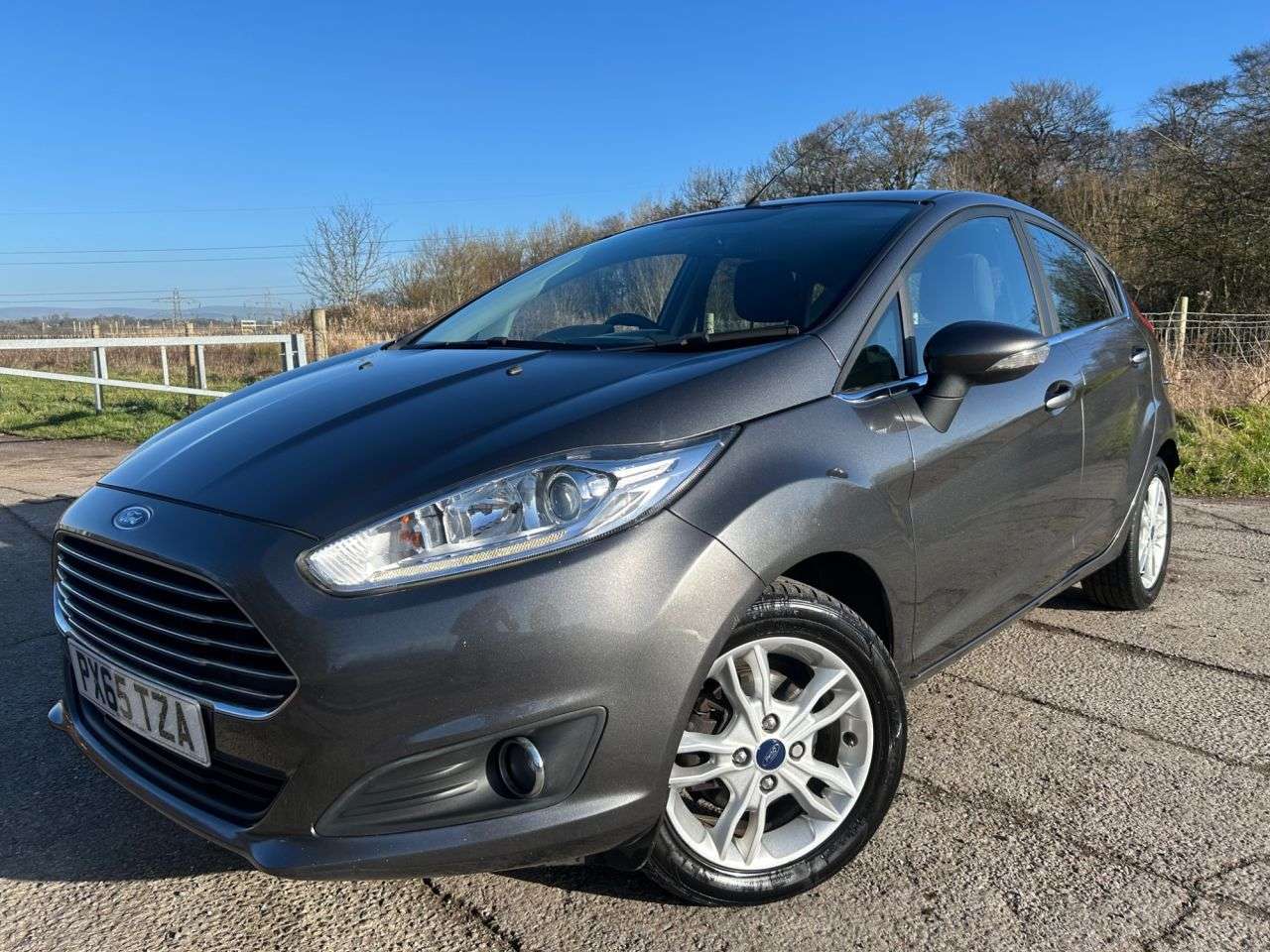 A 2015 FORD FIESTA 1.0T EcoBoost Zetec Hatchback 5dr Petrol Manual Euro 6 (s/s) (100 ps) A 2015 FORD FIESTA 1.0T EcoBoost Zetec Hatchback 5dr Petrol Manual Euro 6 (s/s) (100 ps)