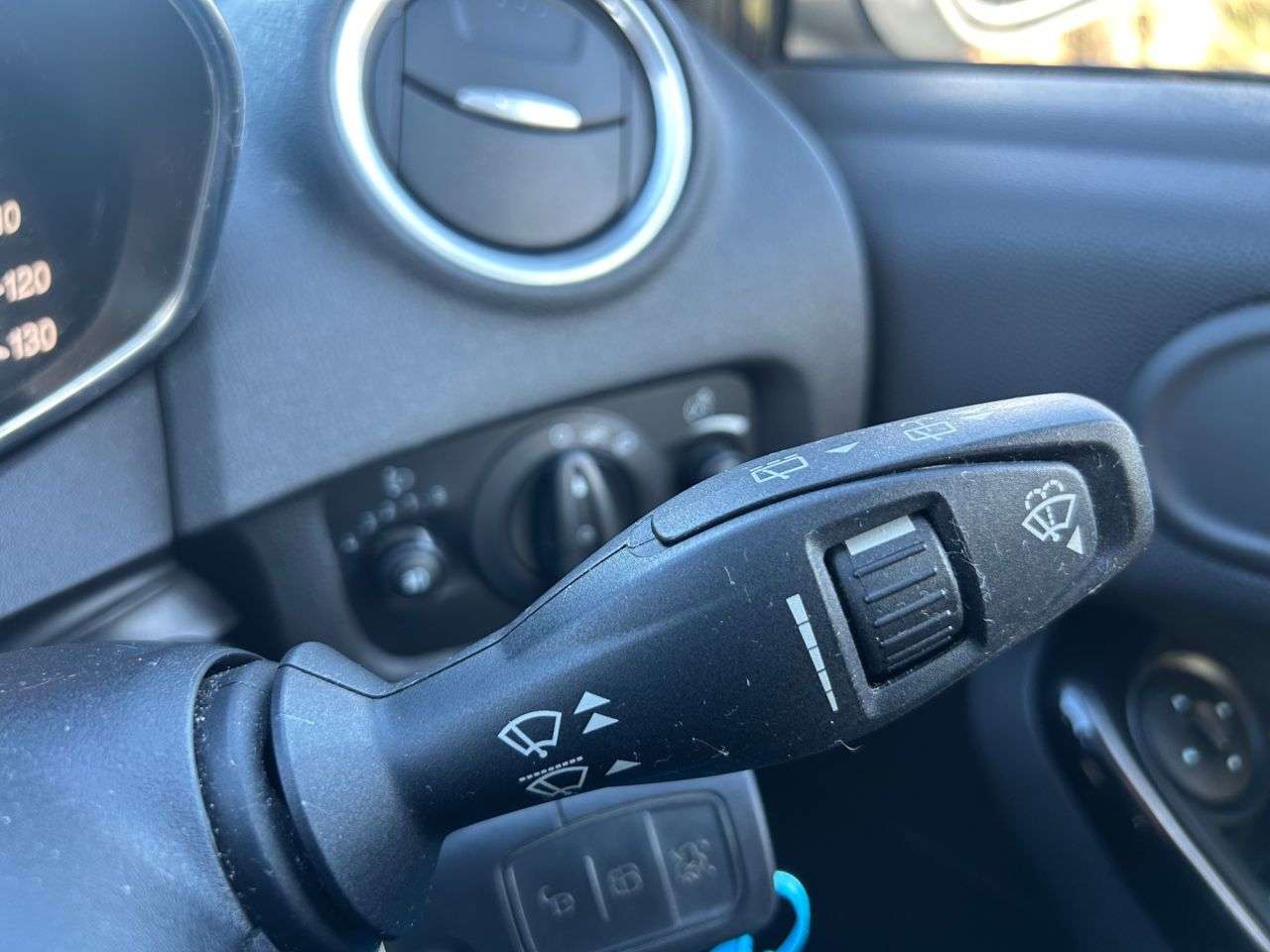 2015 FORD FIESTA 2015 FORD FIESTA