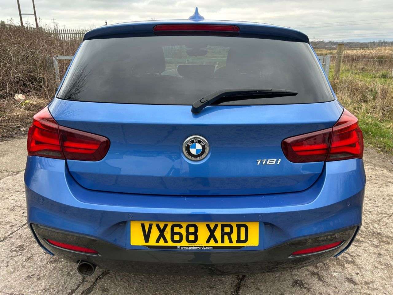 A 2018 BMW 1 SERIES 1.5 118i M Sport Shadow Edition Hatchback 5dr Petrol Auto Euro 6 (s/s) (136 A 2018 BMW 1 SERIES 1.5 118i M Sport Shadow Edition Hatchback 5dr Petrol Auto Euro 6 (s/s) (136