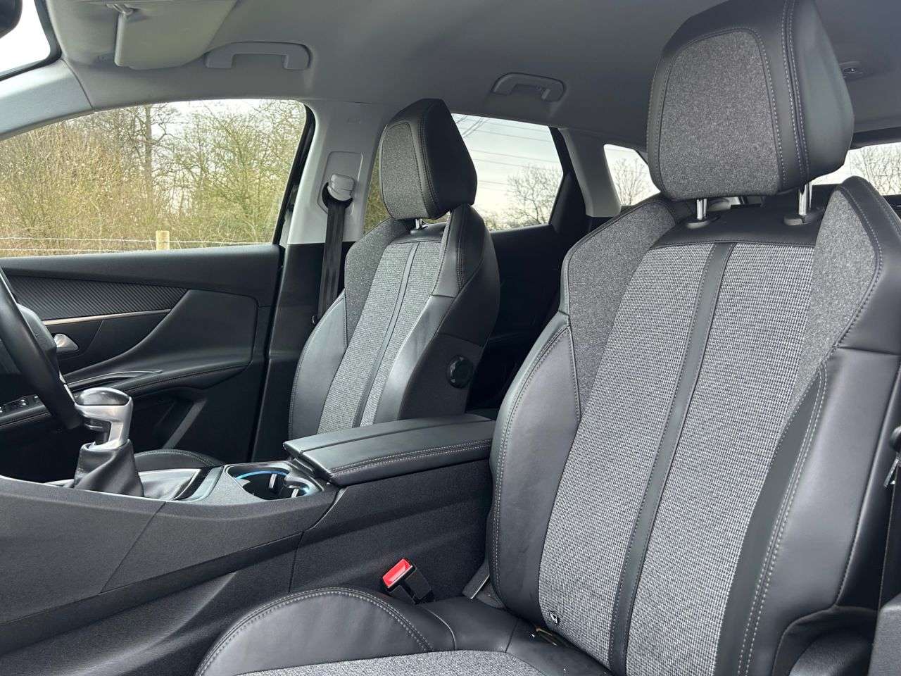 2017 PEUGEOT 3008 2017 PEUGEOT 3008