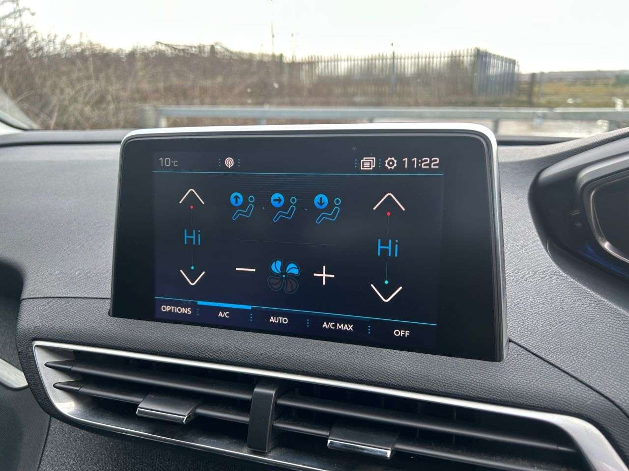 2017 PEUGEOT 5008 2017 PEUGEOT 5008