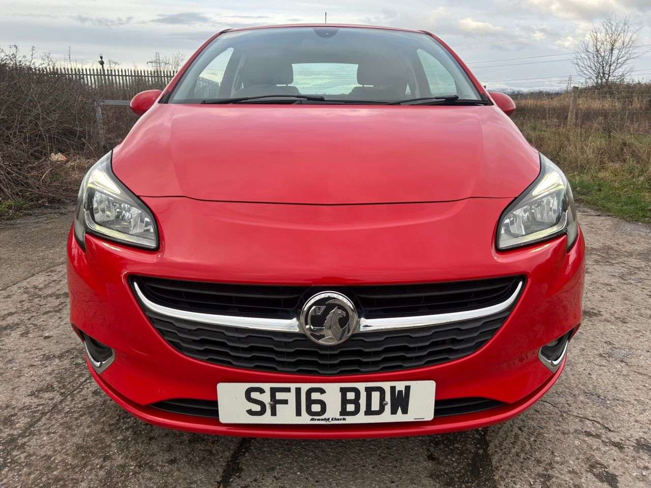 A 2016 VAUXHALL CORSA 1.4i ecoFLEX SRi Hatchback 3dr Petrol Manual Euro 6 (75 ps) A 2016 VAUXHALL CORSA 1.4i ecoFLEX SRi Hatchback 3dr Petrol Manual Euro 6 (75 ps)