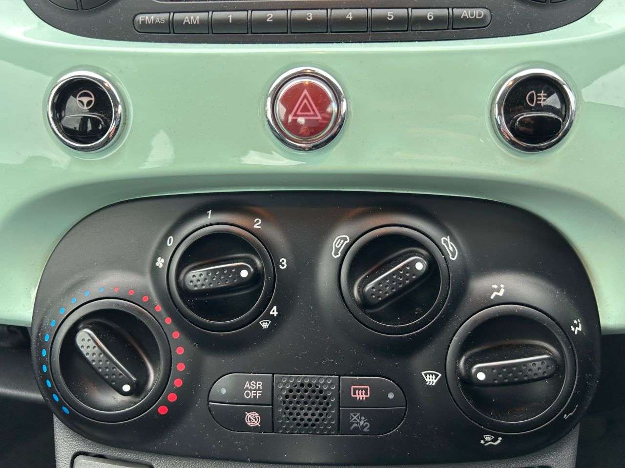 2015 FIAT 500 2015 FIAT 500