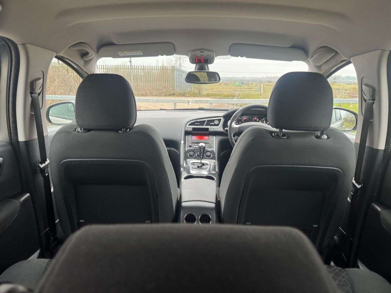 2015 PEUGEOT 3008 2015 PEUGEOT 3008