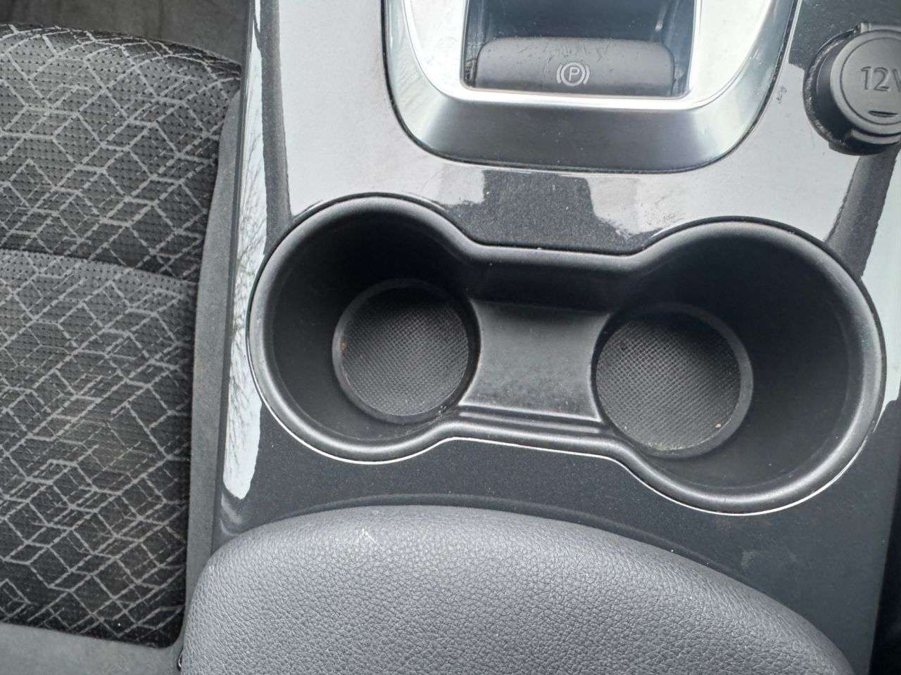 2015 PEUGEOT 3008 2015 PEUGEOT 3008