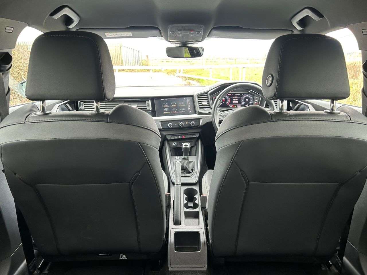 2021 AUDI A1 2021 AUDI A1