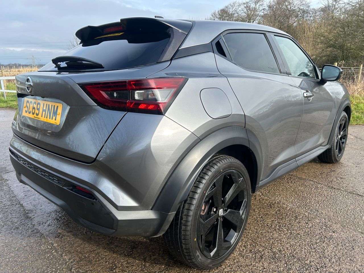 A 2020 NISSAN JUKE 1.0 DIG-T N-Connecta SUV 5dr Petrol DCT Auto Euro 6 (s/s) (117 ps) A 2020 NISSAN JUKE 1.0 DIG-T N-Connecta SUV 5dr Petrol DCT Auto Euro 6 (s/s) (117 ps)