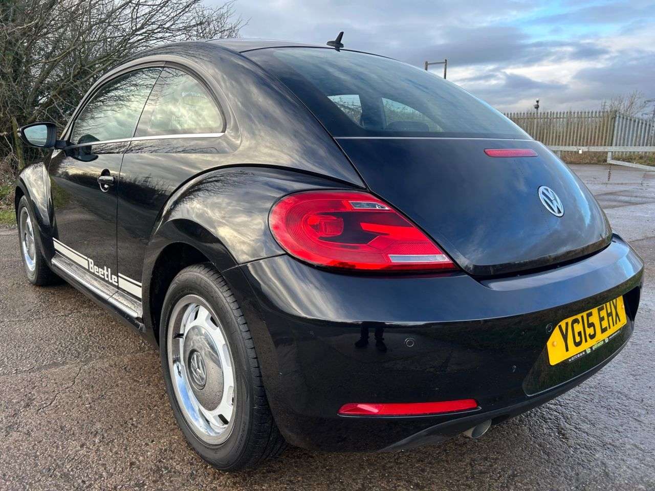 2015 VOLKSWAGEN BEETLE 2015 VOLKSWAGEN BEETLE