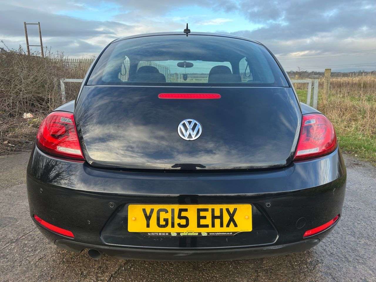 2015 VOLKSWAGEN BEETLE 2015 VOLKSWAGEN BEETLE