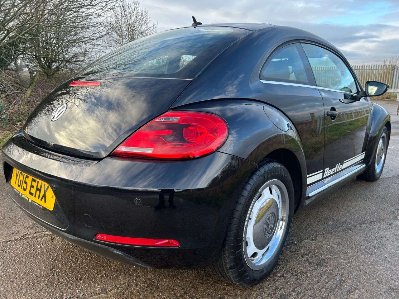 2015 VOLKSWAGEN BEETLE 2015 VOLKSWAGEN BEETLE