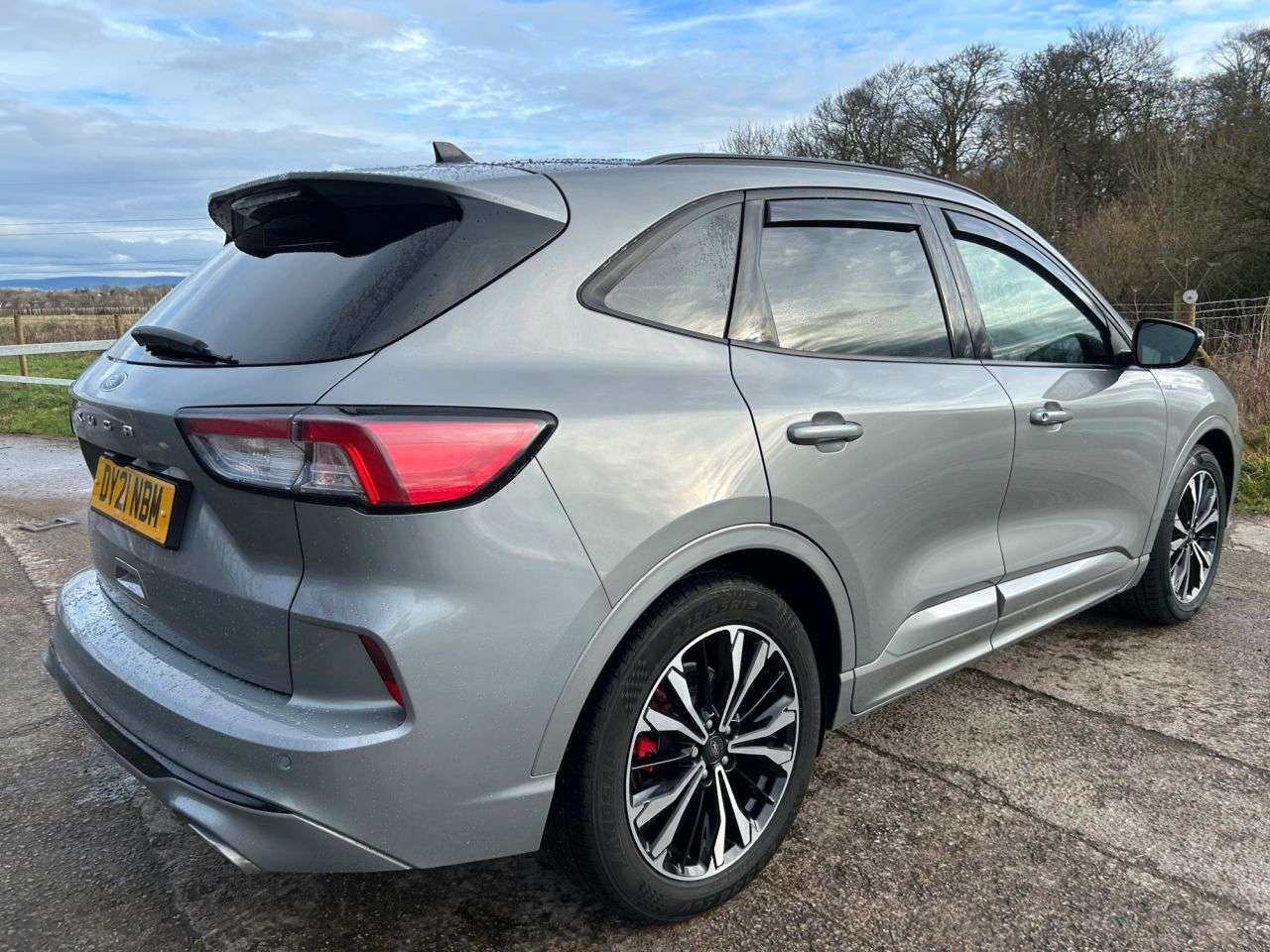 A 2021 FORD KUGA 1.5 EcoBlue ST-Line X Edition SUV 5dr Diesel Auto Euro 6 (s/s) (120 ps) A 2021 FORD KUGA 1.5 EcoBlue ST-Line X Edition SUV 5dr Diesel Auto Euro 6 (s/s) (120 ps)