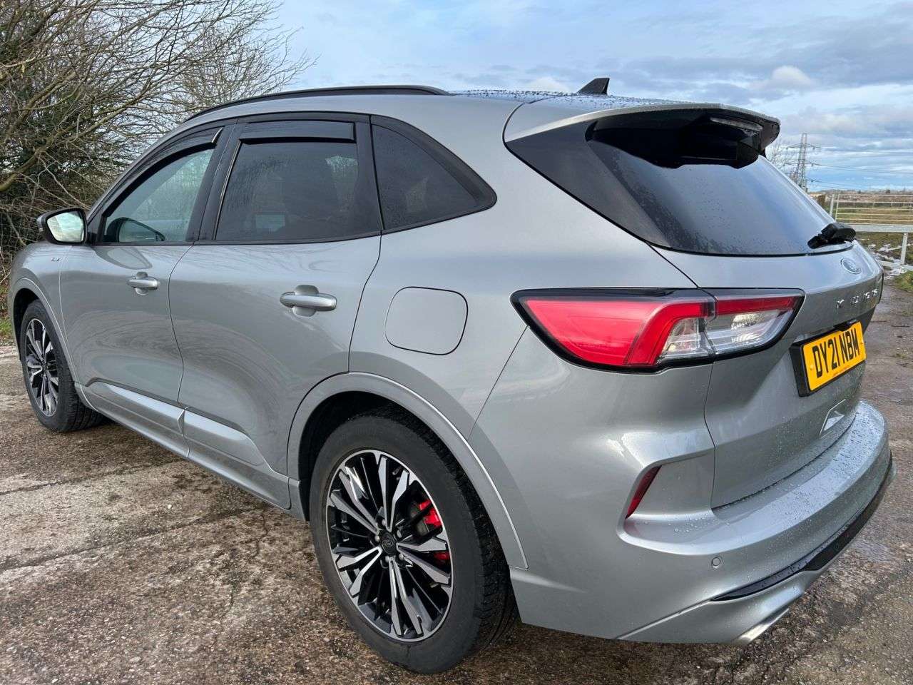 2021 FORD KUGA 2021 FORD KUGA