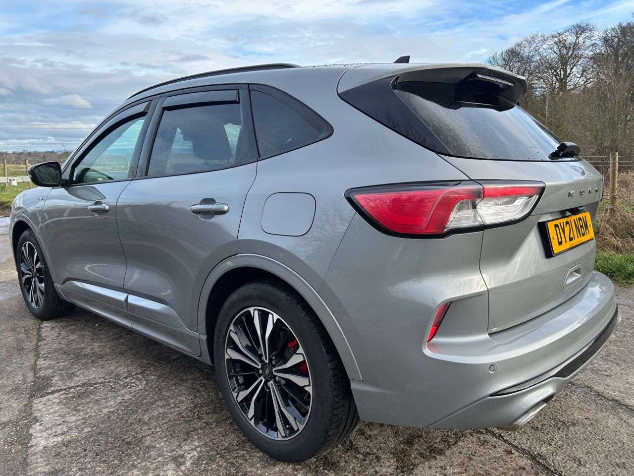 2021 FORD KUGA 2021 FORD KUGA