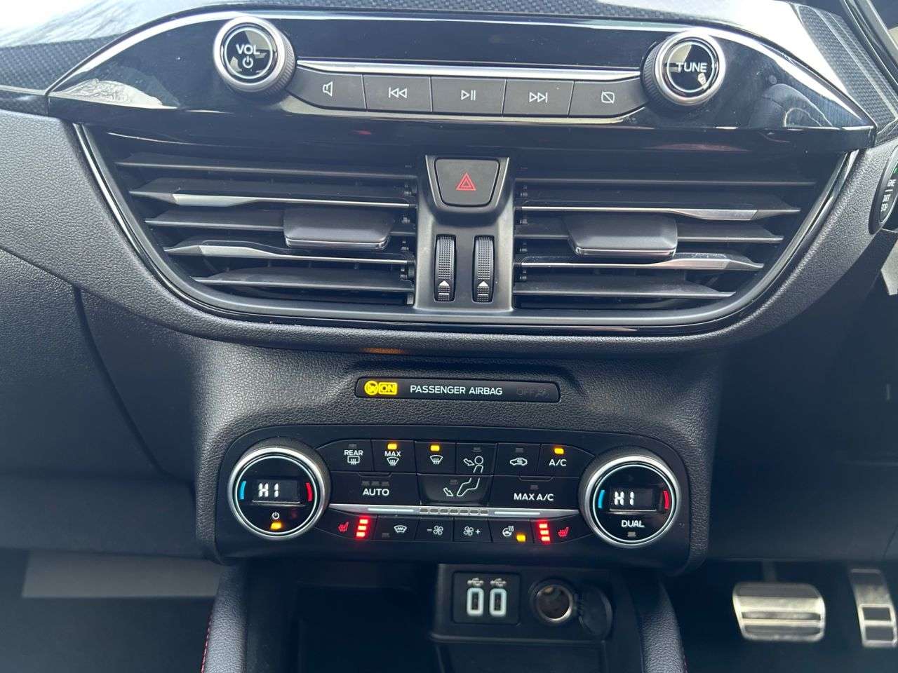 2021 FORD KUGA 2021 FORD KUGA