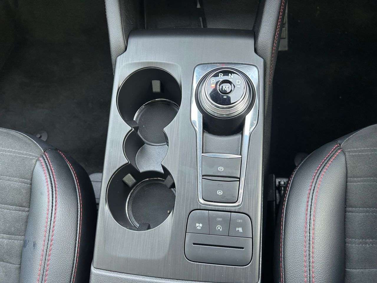 2021 FORD KUGA 2021 FORD KUGA