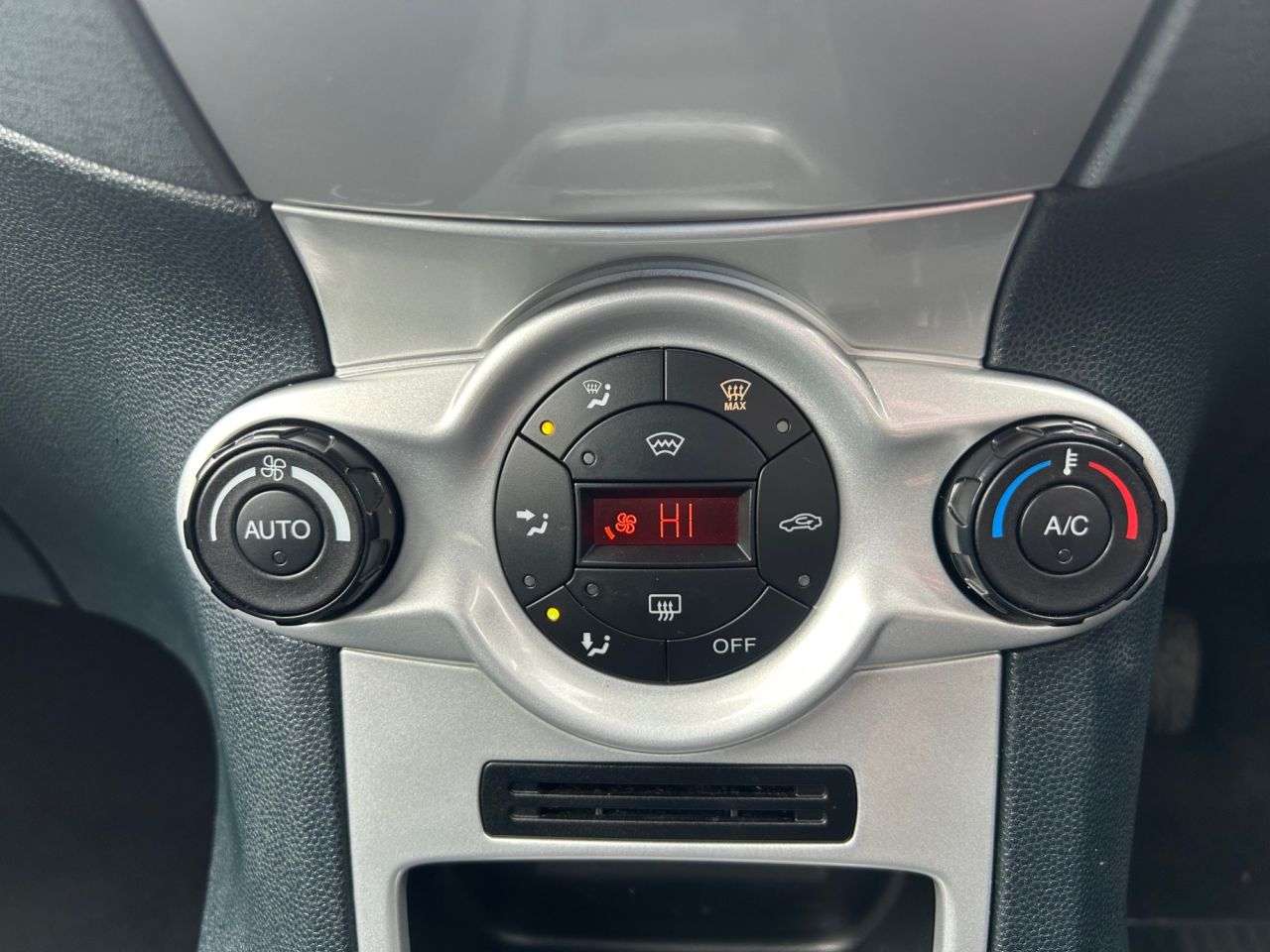 2009 FORD FIESTA 2009 FORD FIESTA