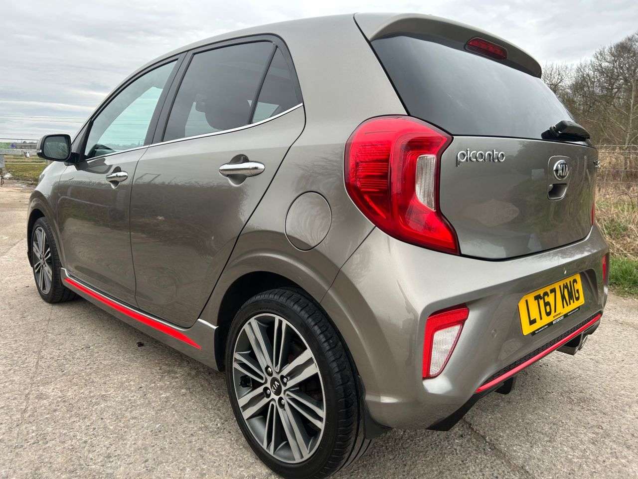 2017 KIA PICANTO 2017 KIA PICANTO