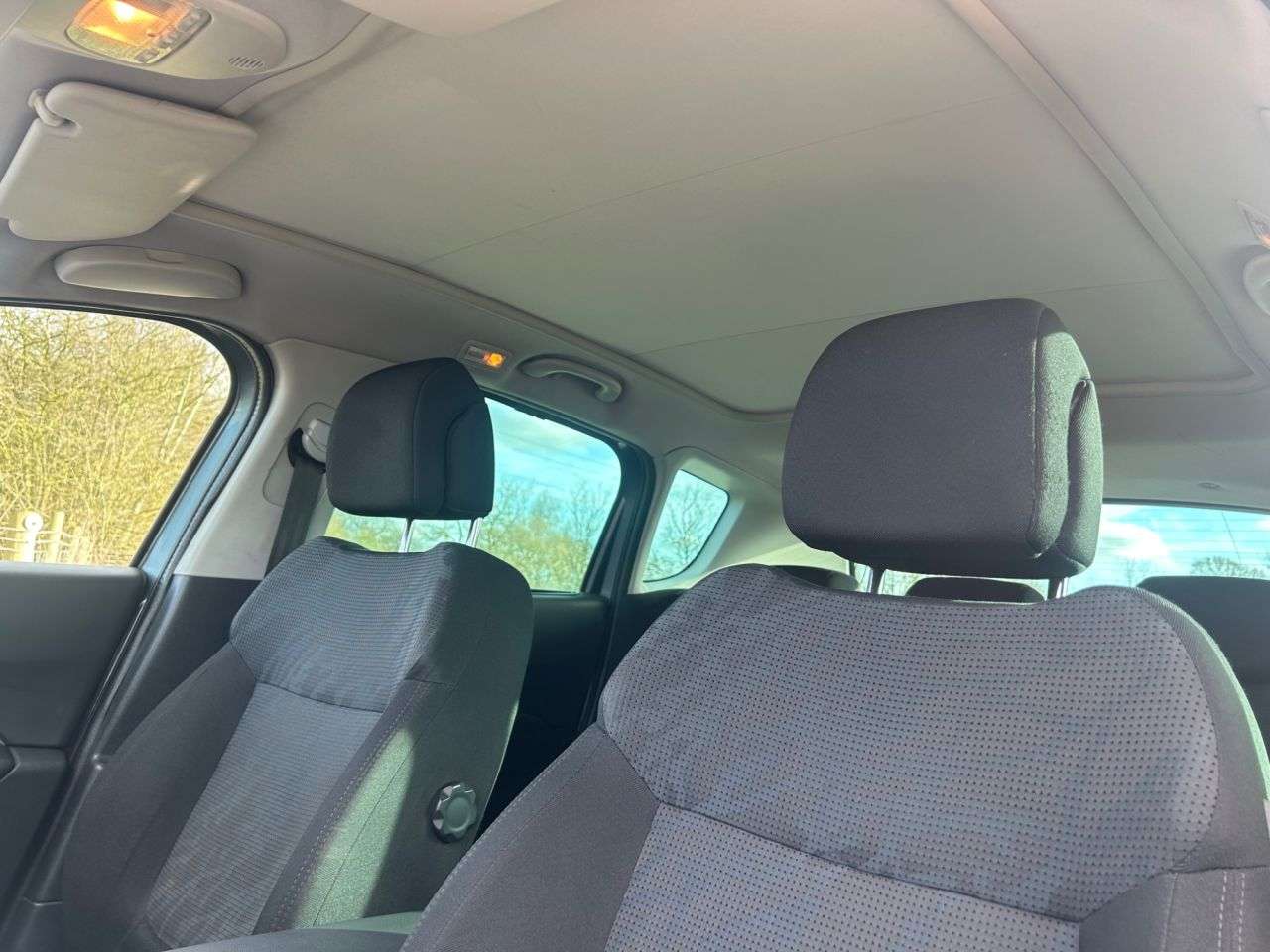 2011 PEUGEOT 3008 2011 PEUGEOT 3008