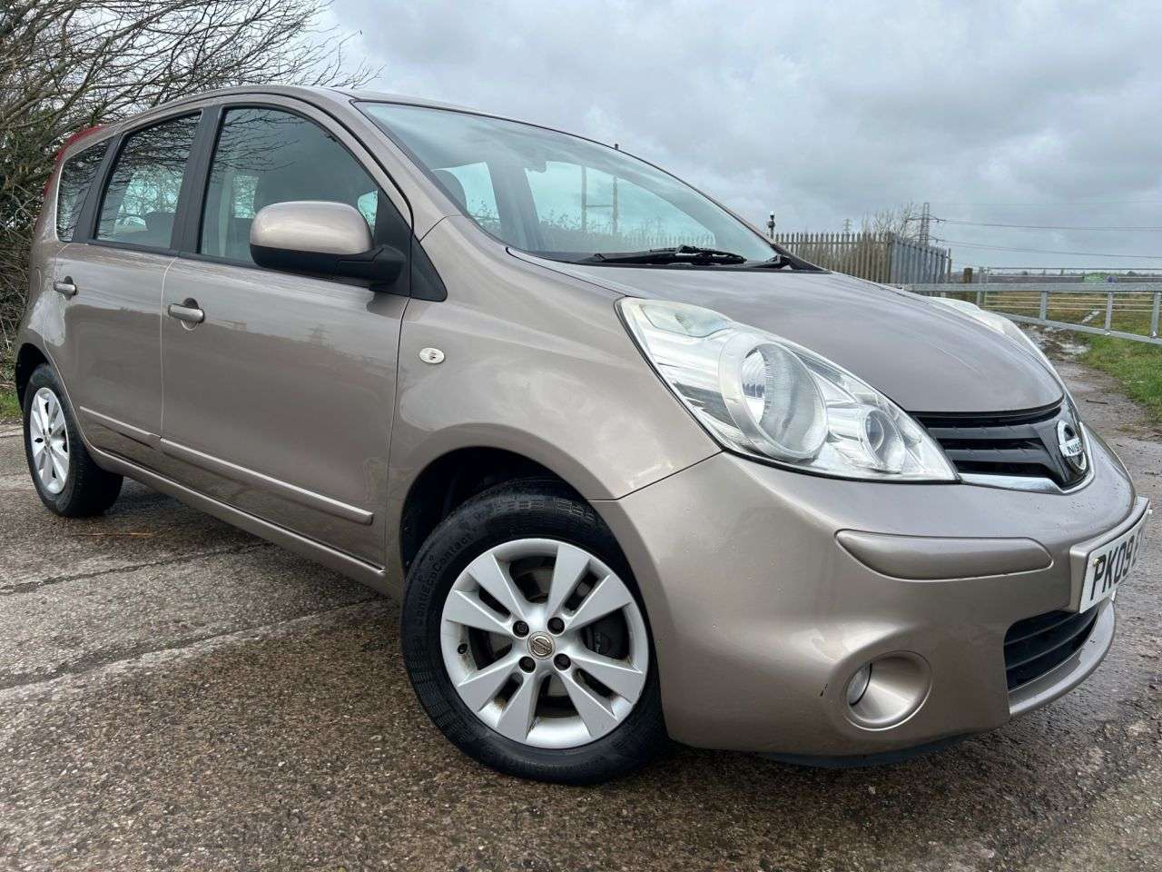 A 2009 NISSAN NOTE 1.5 dCi Acenta Hatchback 5dr Diesel Manual Euro 4 (86 ps) A 2009 NISSAN NOTE 1.5 dCi Acenta Hatchback 5dr Diesel Manual Euro 4 (86 ps)