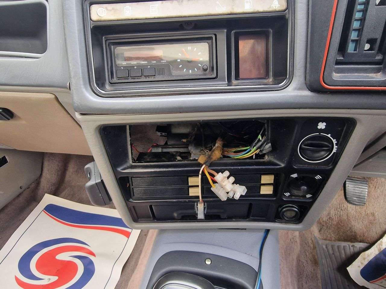 1984 FORD SIERRA 1984 FORD SIERRA