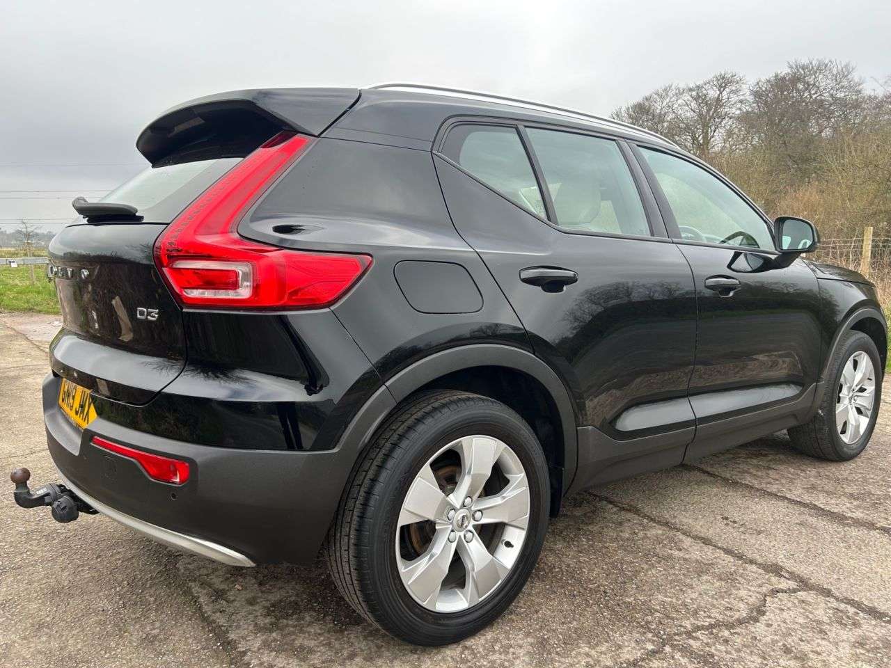 A 2019 VOLVO XC40 2.0 D3 Momentum SUV 5dr Diesel Manual Euro 6 (s/s) (150 ps) A 2019 VOLVO XC40 2.0 D3 Momentum SUV 5dr Diesel Manual Euro 6 (s/s) (150 ps)