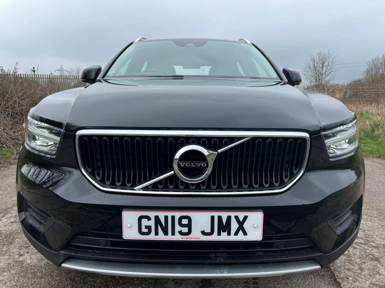 2019 VOLVO XC40 2019 VOLVO XC40