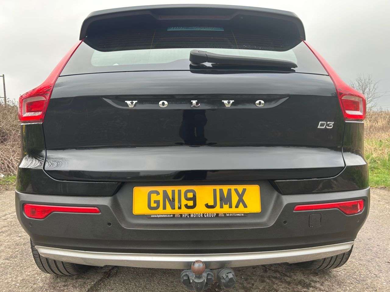 2019 VOLVO XC40 2019 VOLVO XC40