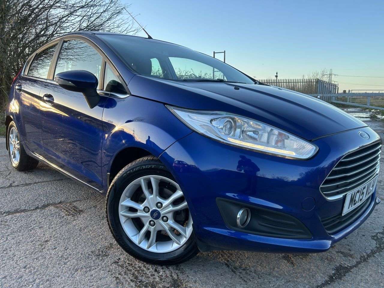 A 2015 FORD FIESTA 1.0T EcoBoost Zetec Hatchback 5dr Petrol Manual Euro 6 (s/s) (100 ps) WET B A 2015 FORD FIESTA 1.0T EcoBoost Zetec Hatchback 5dr Petrol Manual Euro 6 (s/s) (100 ps) WET B