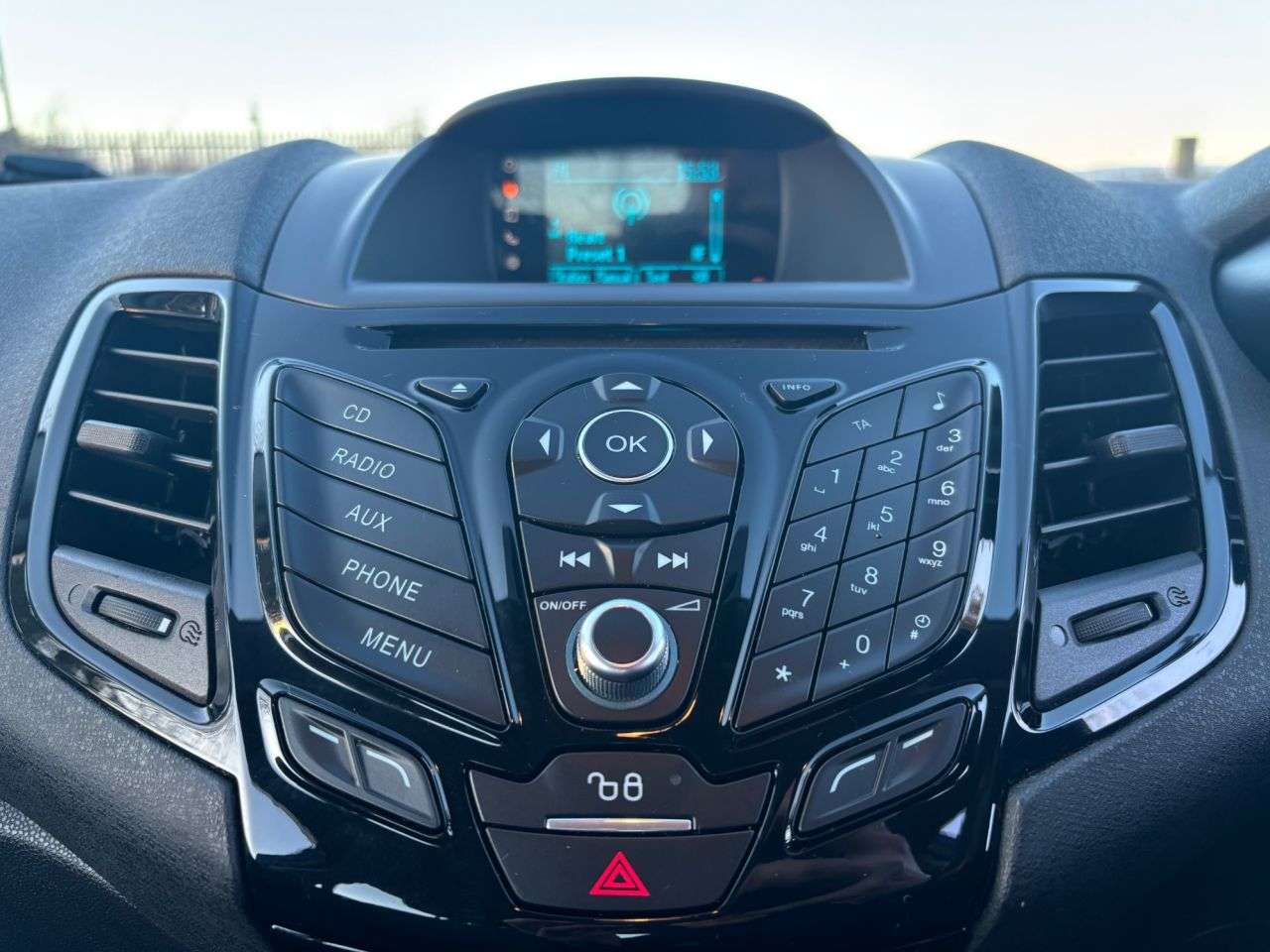 2015 FORD FIESTA 2015 FORD FIESTA