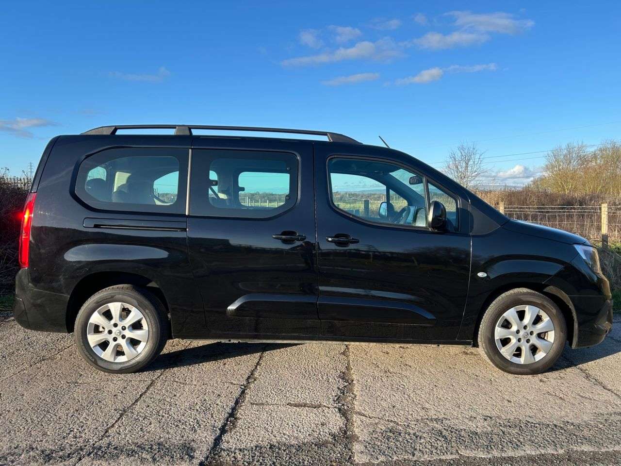 A 2019 VAUXHALL COMBO LIFE 1.5 Turbo D BlueInjection Energy XL MPV 5dr Diesel Manual Euro 6 (s/s) (7 S A 2019 VAUXHALL COMBO LIFE 1.5 Turbo D BlueInjection Energy XL MPV 5dr Diesel Manual Euro 6 (s/s) (7 S