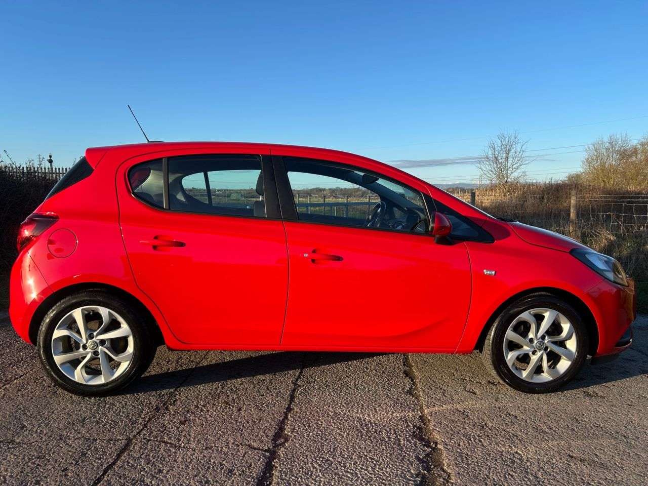 A 2017 VAUXHALL CORSA 1.4i ecoFLEX Energy Hatchback 5dr Petrol Manual Euro 6 (a/c) (75 ps) A 2017 VAUXHALL CORSA 1.4i ecoFLEX Energy Hatchback 5dr Petrol Manual Euro 6 (a/c) (75 ps)