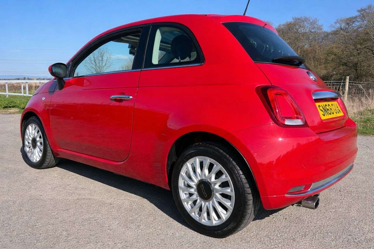 2018 FIAT 500 2018 FIAT 500